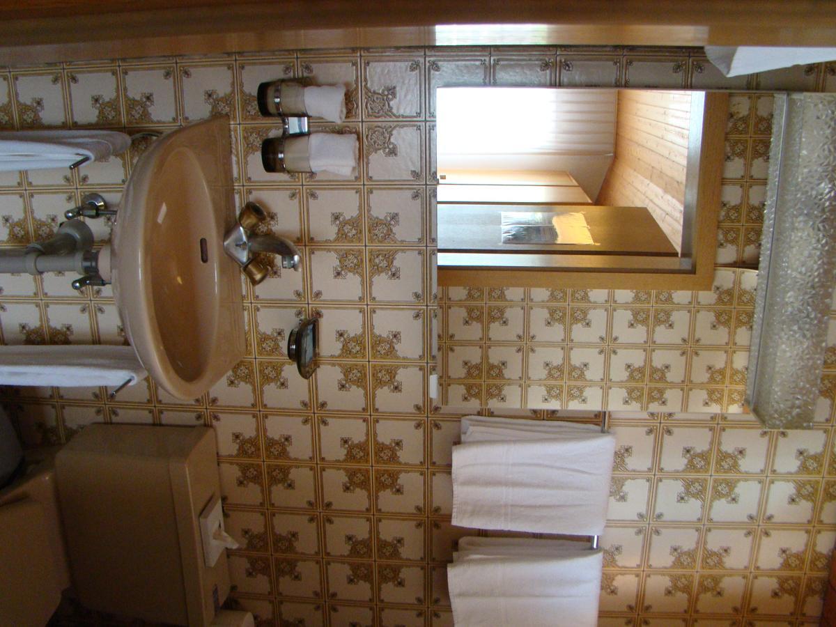 Bellerive Inn Faulensee